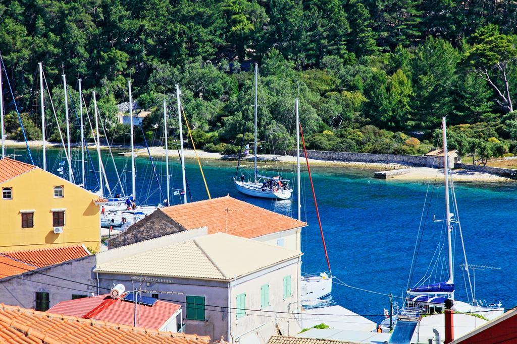 Ferienwohnung Avgi Ena Gaios Exterior foto